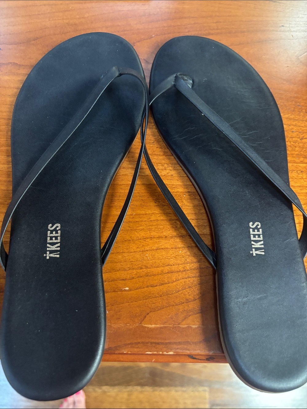 Black Tkees
